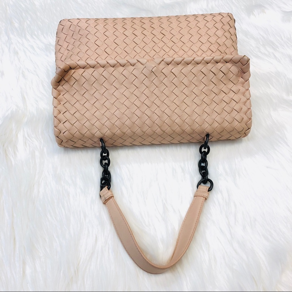 SOLD 🚫 Bottega Veneta Olimpia Intrecciato Handbag - Picture 3 of 8